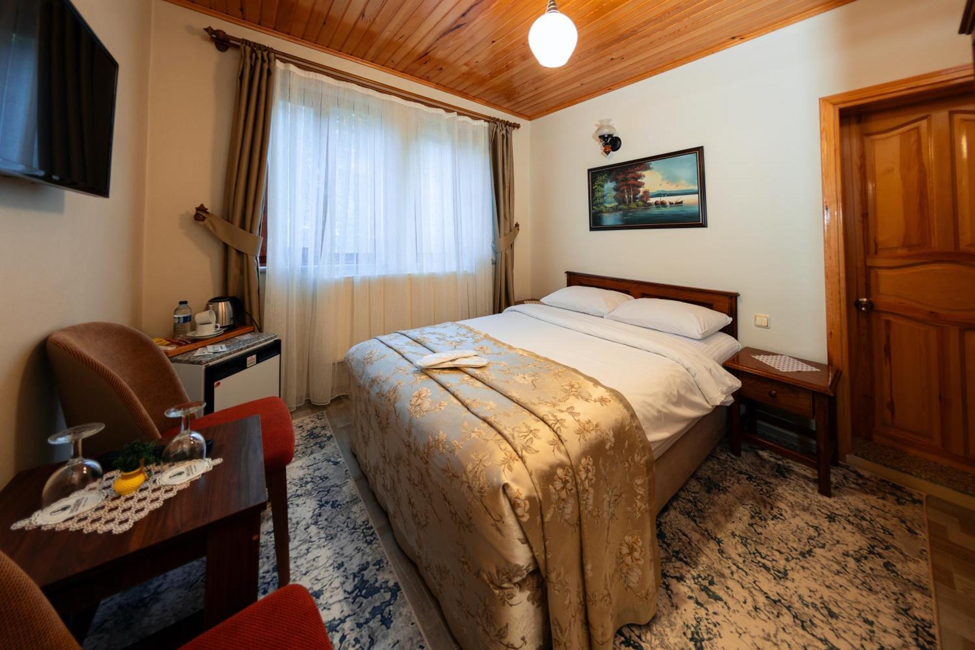 Abant Doga Koeskue Bed & Breakfast Bolu Eksteriør bilde