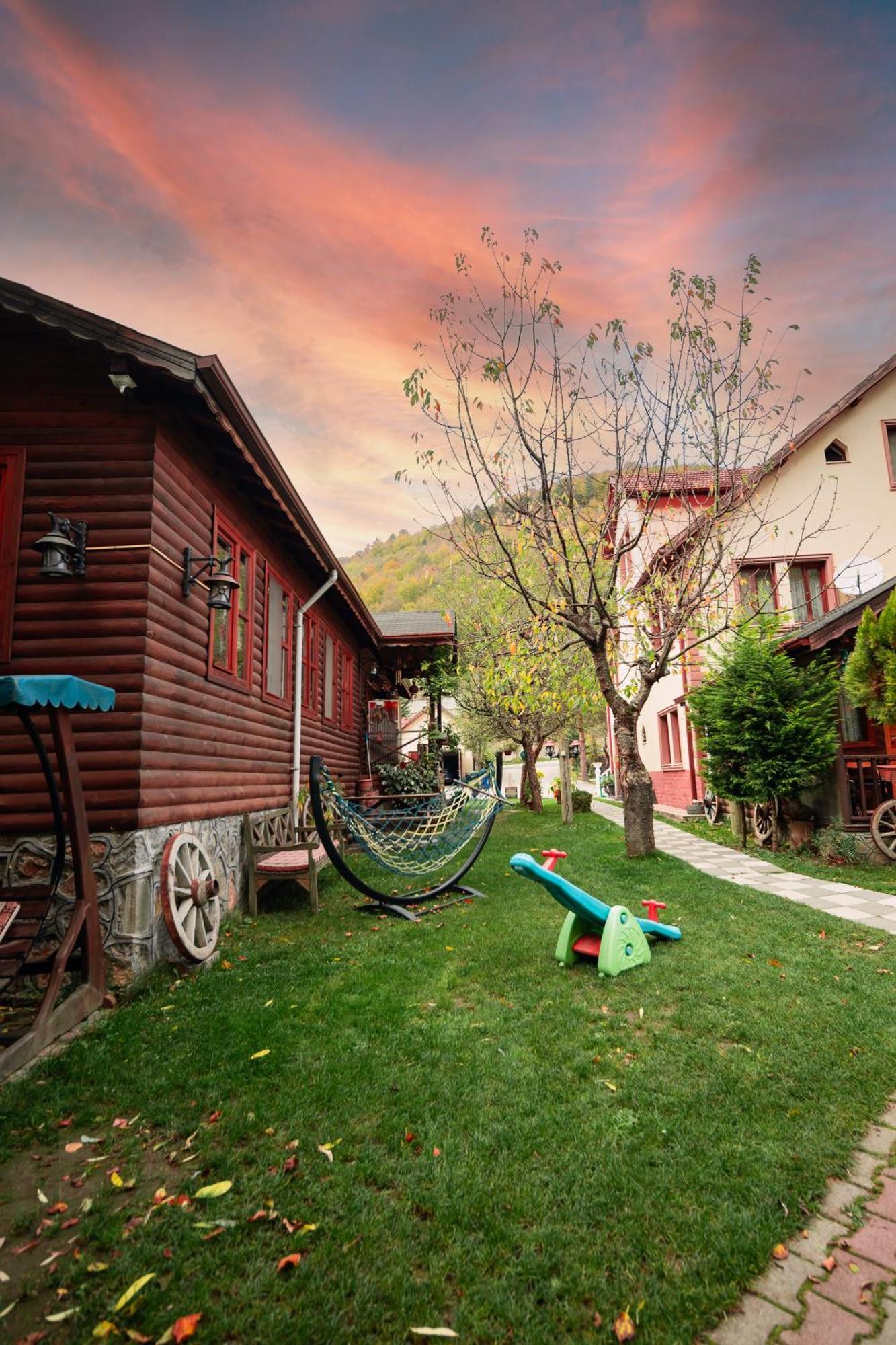 Abant Doga Koeskue Bed & Breakfast Bolu Eksteriør bilde